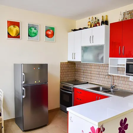 White Sea View Lejlighed