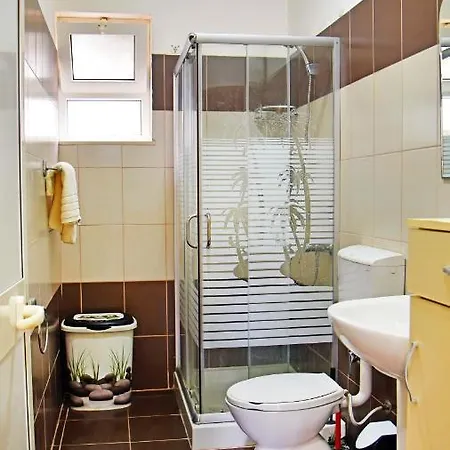 Lägenhet White Sea View