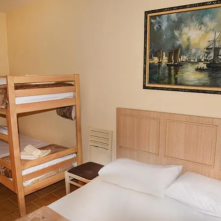 Lejlighed White Sea View Velipojë